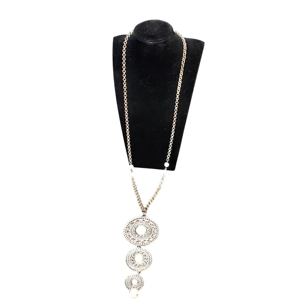 White House Black Market Silver Tone Necklace 20" Faux Pearl Cabochon